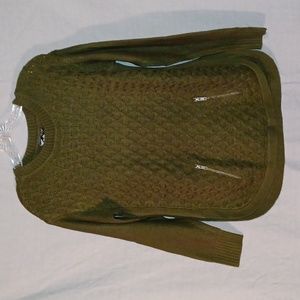 Women's M Sweater